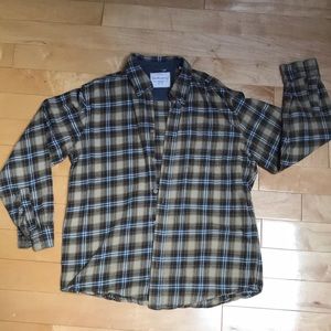 Weatherproof flannel shirt